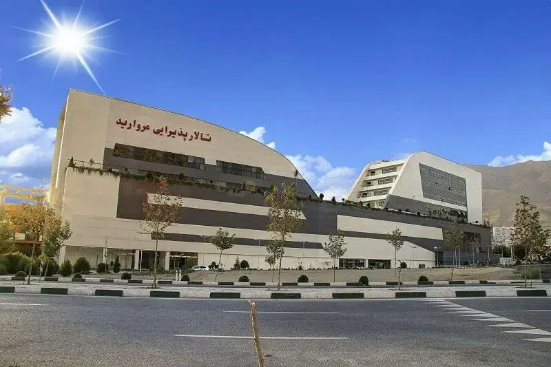 مجتمع تجاری اداری آفتاب در میدان موج
